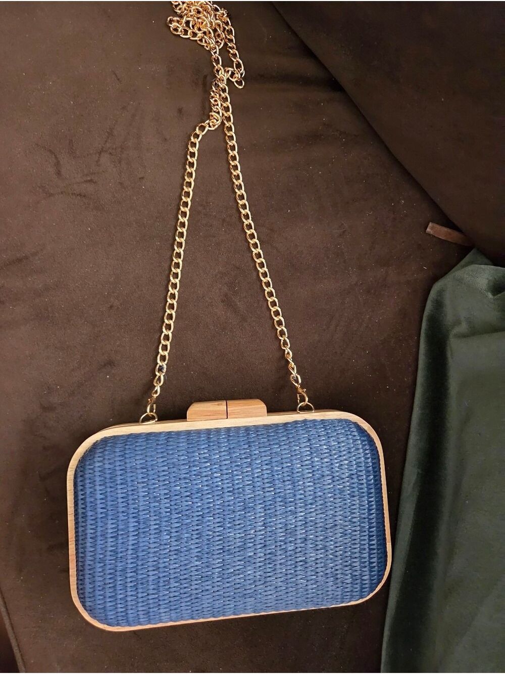 NWOT Tommy Bahama Navy Woven Box Clutch with Gold Chain